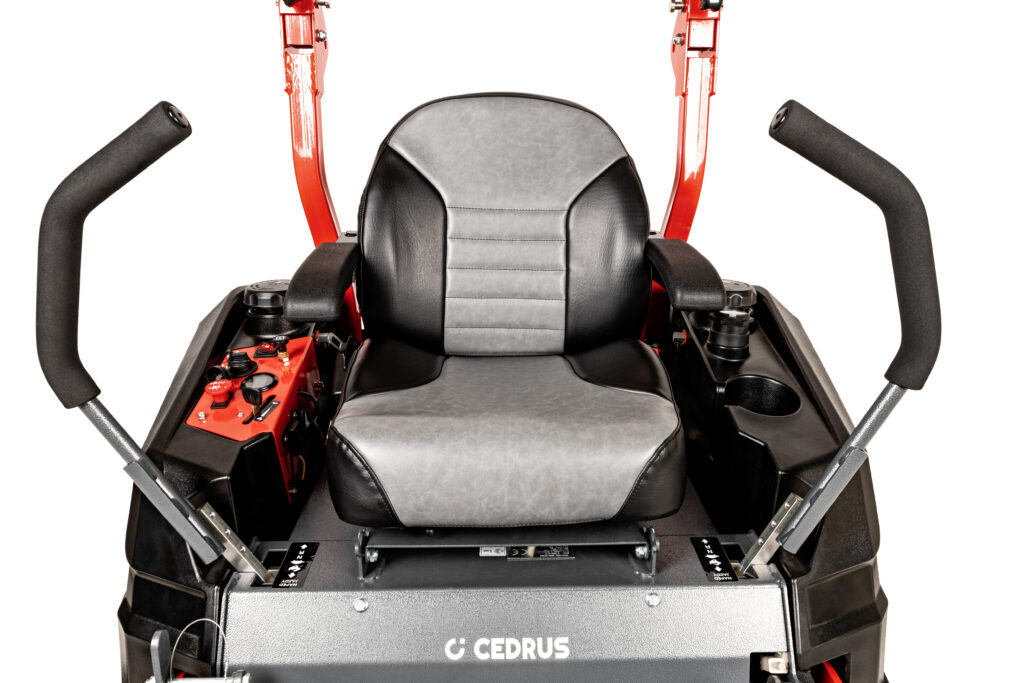 Traktorek Cedrus ZERO-SKRĘT C-TRAC-Z132 Loncin LC2P82F V-TWIN deck 132cm 18
