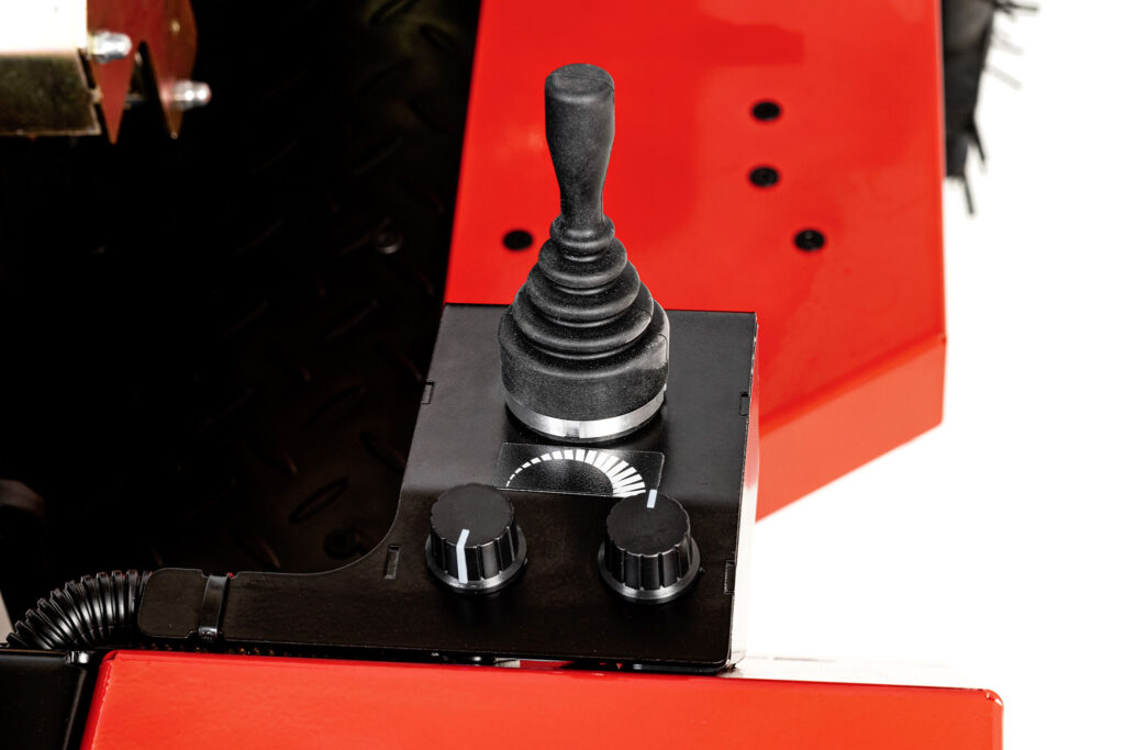 Traktor wielofunkcyjny Cedrus 4×4 C-TUR-18B 22