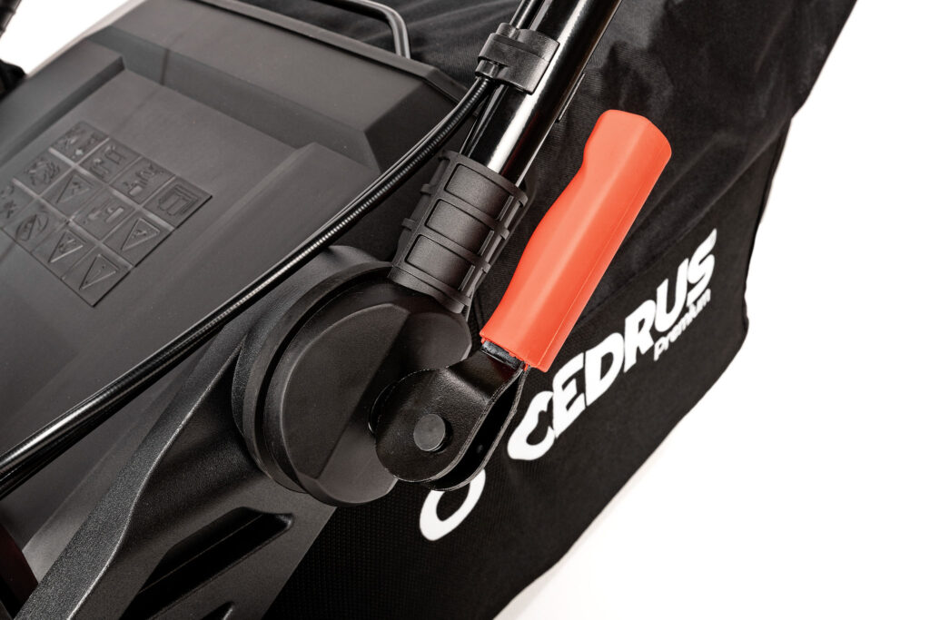 Kosiarka Cedrus Premium z napędem CEDLP53S 14