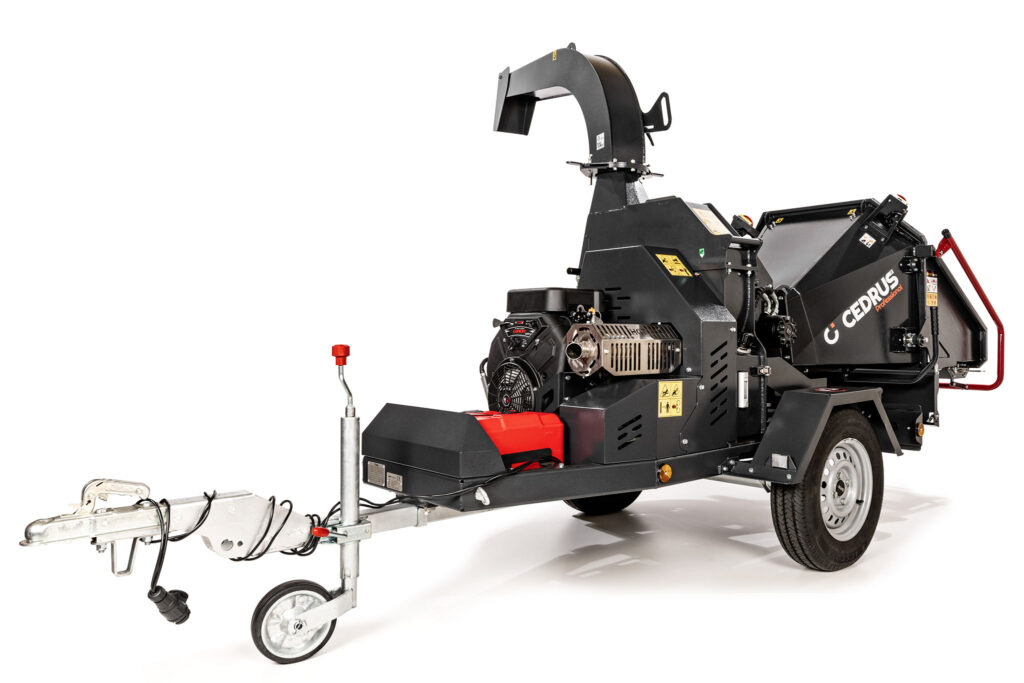 Rozdrabniacz Cedrus Professional D16 przyczepka lekka B/B 8