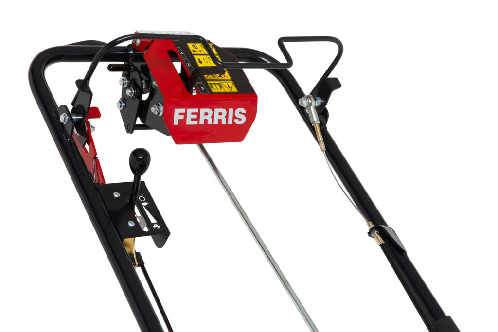 Kosiarka Ferris FW15 z napędem skrętne przednie koła 13